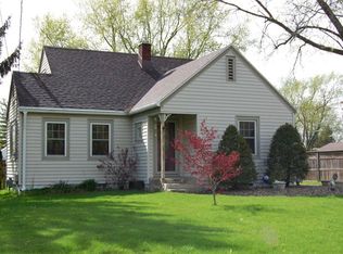 W229S8925 Jackson Pkwy, Big Bend, WI 53103