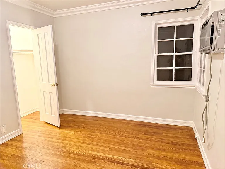 1744 Huntington Dr — Photo 37
