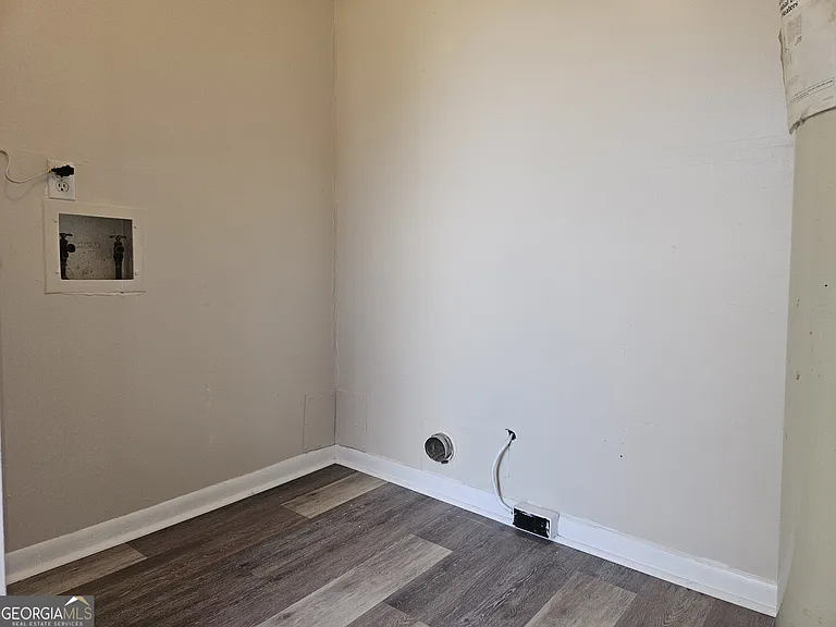 347 Church St — Photo 7