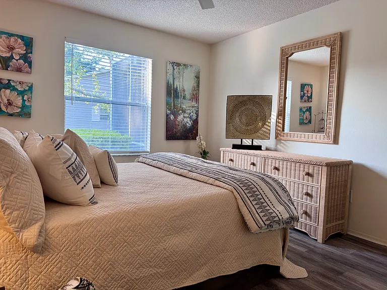 1502 Alfonso Ln — Photo 4