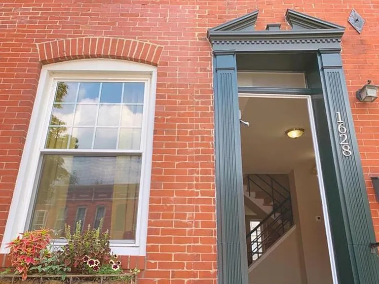 1628 S Charles St — Photo 37