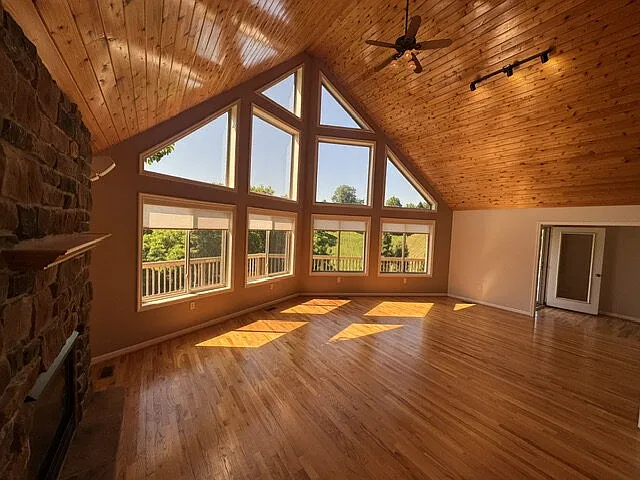 80 Walnut Ct — Photo 12