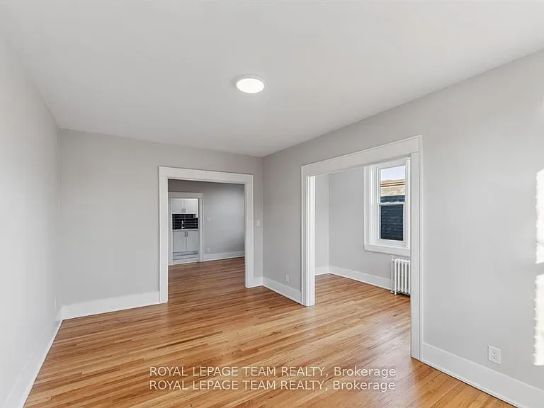 407 Elgin St #30 — Photo 9