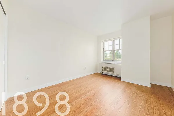 Rented by A&E Real Estate Management | media 14