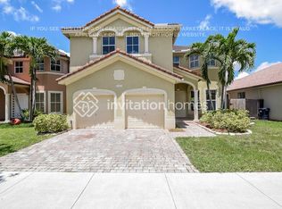 16425 SW 84th St, Miami, FL 33193