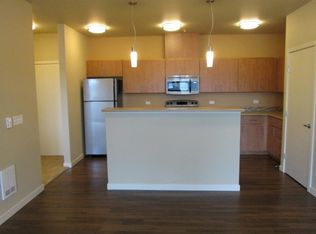1000 10th Ave NE UNIT 304, Issaquah, WA 98029