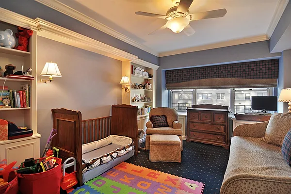 Sold by Corcoran | media 16