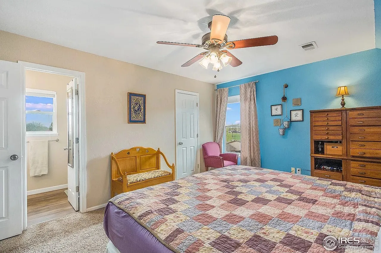 4 bed, 3.5 bath, 2268 sqft, $2,600 — Photo 4