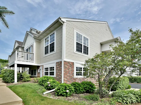 114 Terra Meadow Cir, Volo, IL 60020