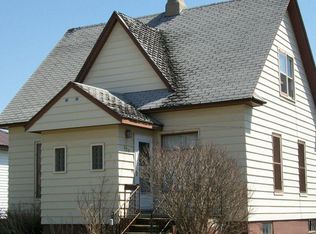 320 2nd St SE, Watertown, SD 57201