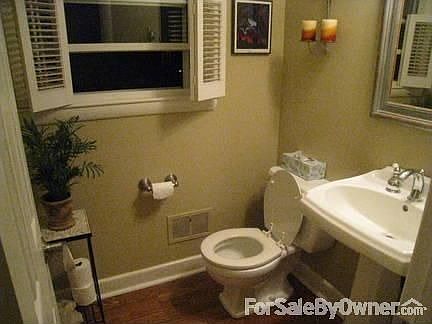 Powder room