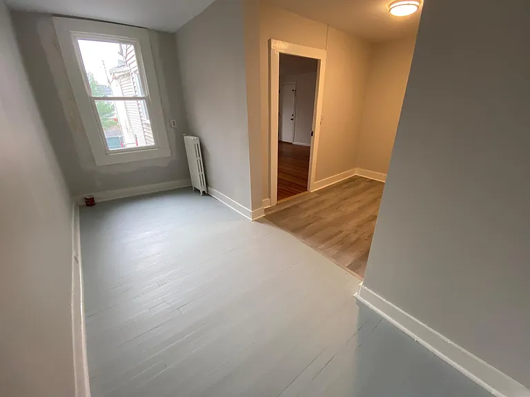 227 Warren St #2 — Photo 9