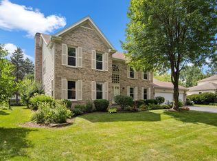 3217 Fox Hunt Ln, St Charles, IL 60174