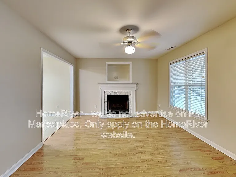 862 N Taylor St — Photo 4