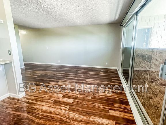 5th image of 10 Lee St APT 8