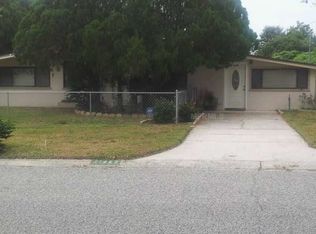 11462 122nd Ave, Seminole, FL 33778