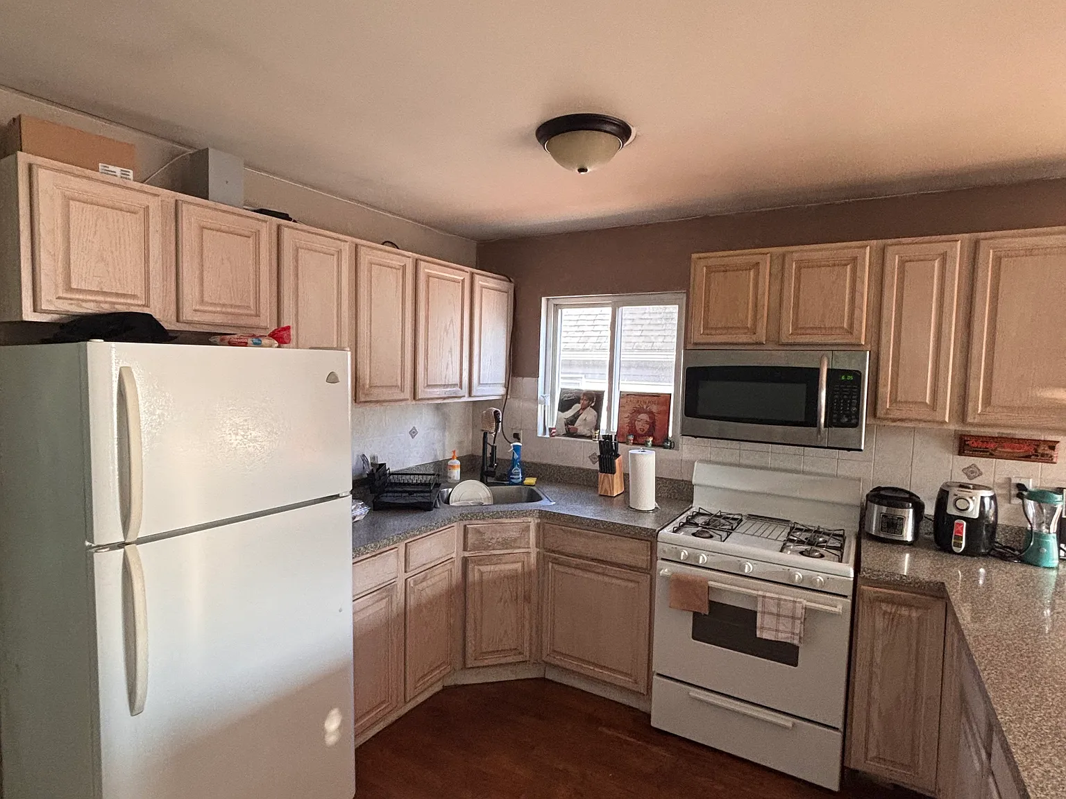 102nd St, Ozone Park — Photo 4