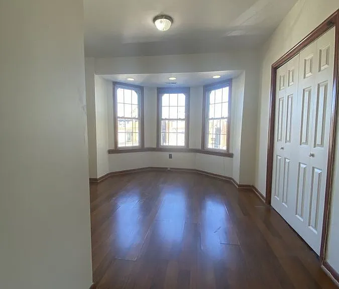 5026 Walnut St #3 — Photo 10