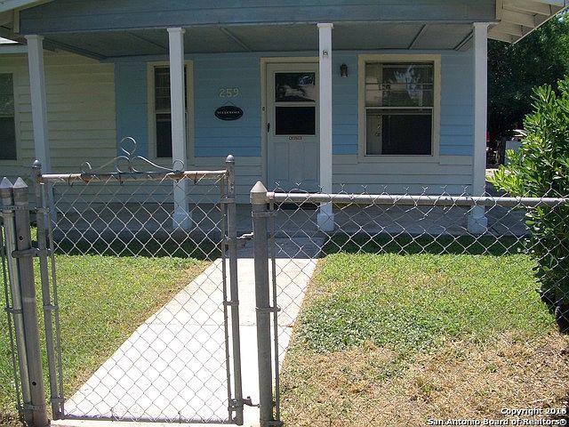 1st image of 259 Tesla Dr