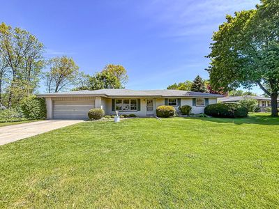 3150 S Ventura DRIVE, New Berlin, WI, 53151