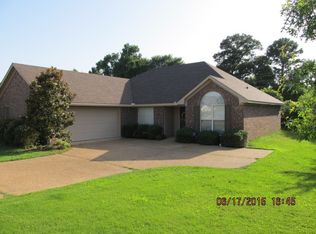 818 Cottonridge Dr, Pearl, MS 39208
