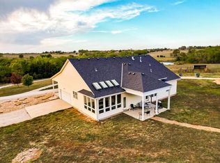30591 Pleasant Valley Rd, Paola, KS 66071