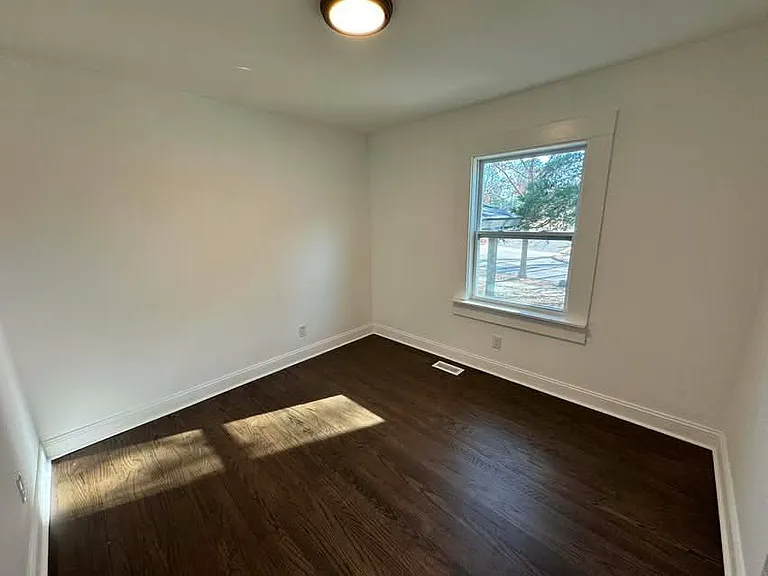 1001 Archdale Dr — Photo 18