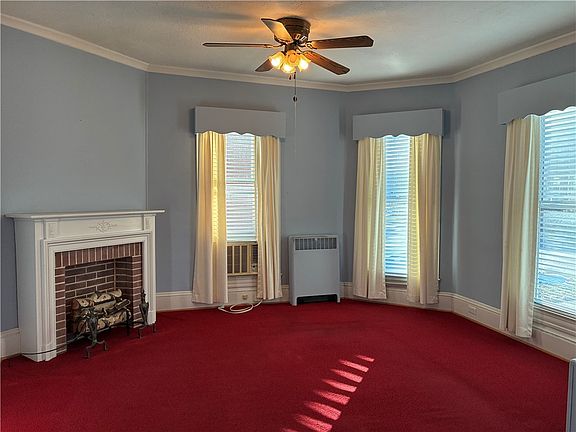 2nd image of 7 Pearl St