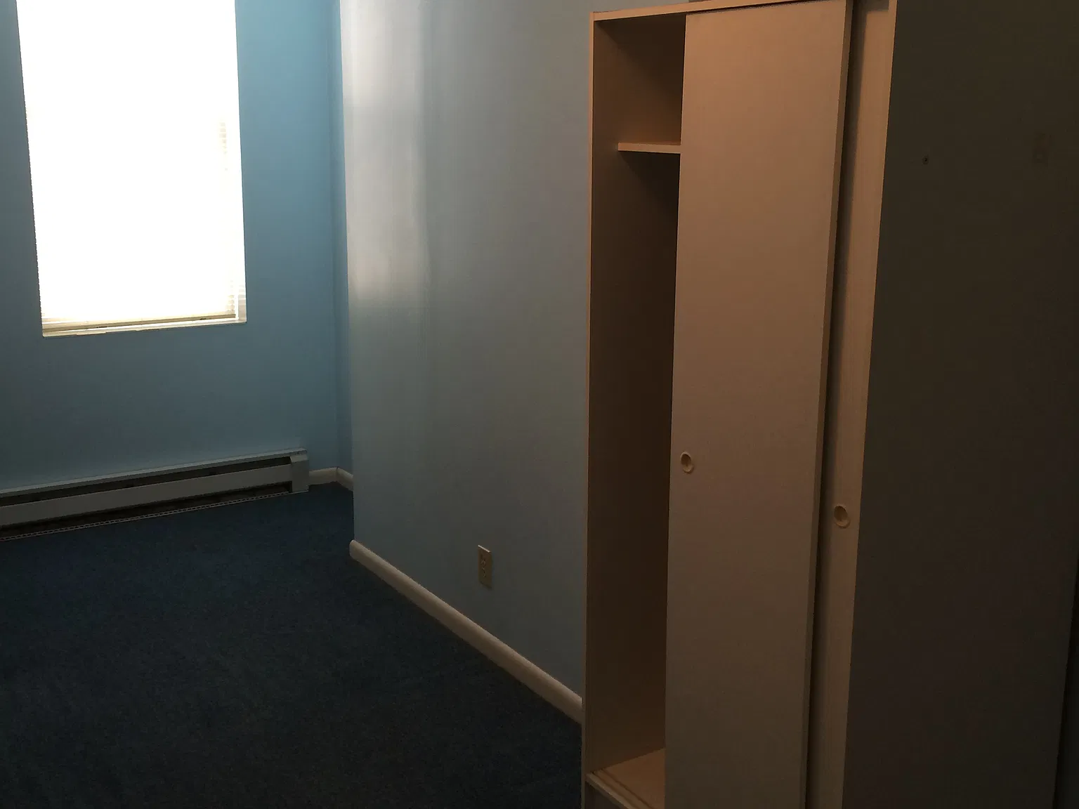 2 bed, 900 sqft, $1,700 — Photo 3