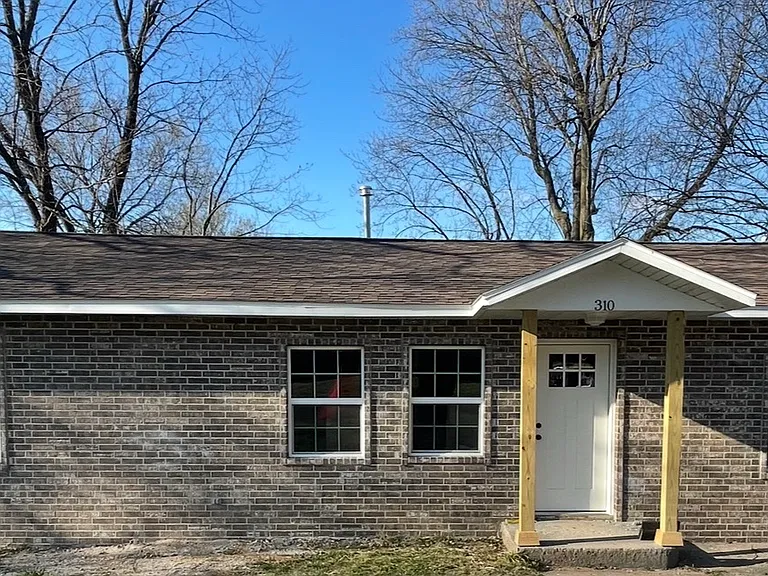 310 Birch St — Photo 1