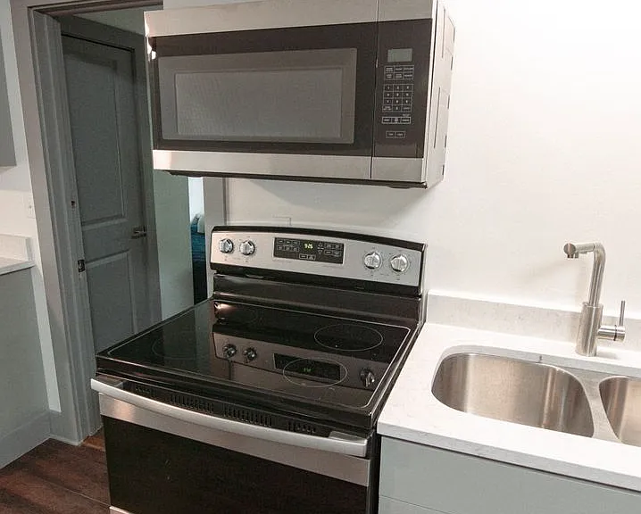110-113 Stewart Ave — Photo 244