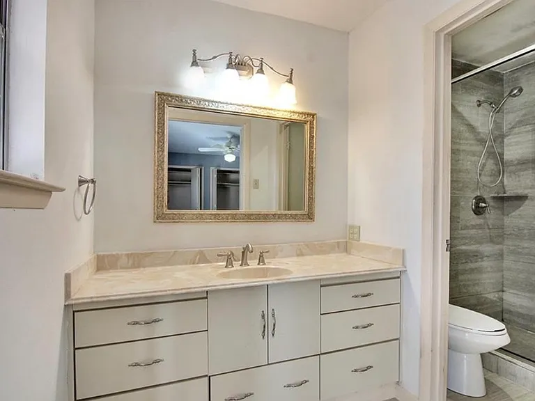 3212 Golfing Green Dr — Photo 13