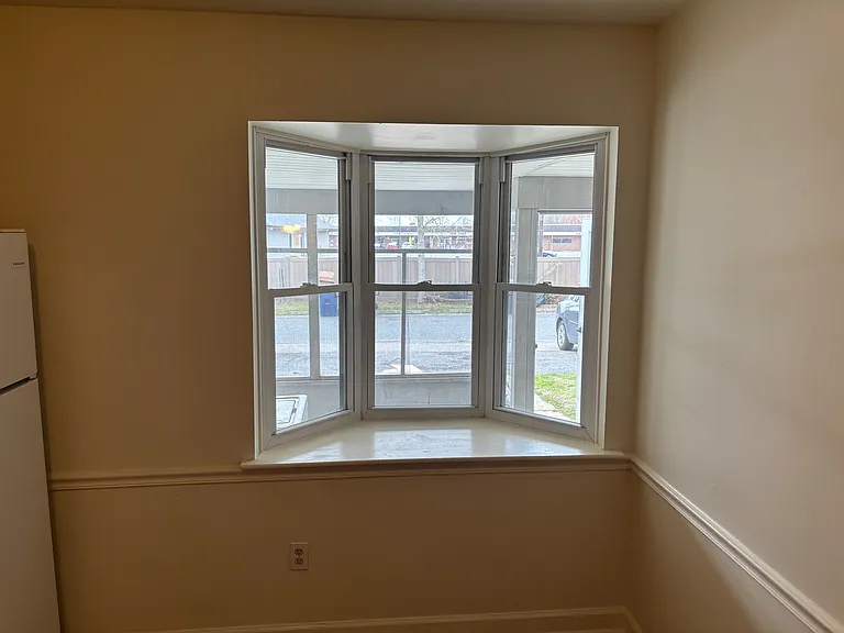 Kitchen Bay Window