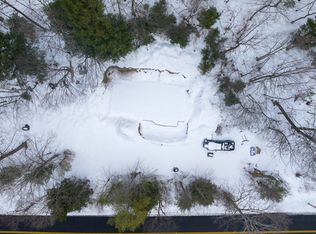 4120 S Creek Rd, Middle Grove, NY 12850