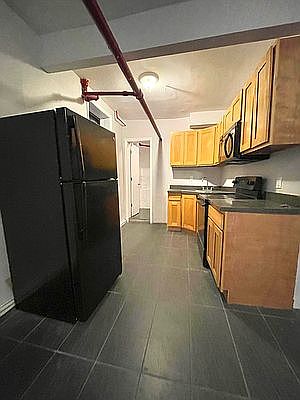 1st image of 170 Woodruff Ave