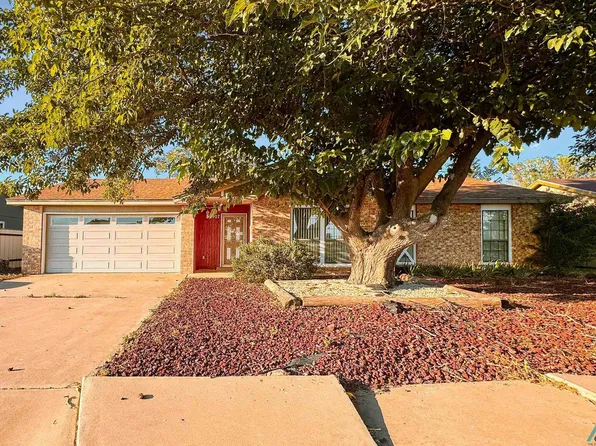 907 Hermosa Dr, Roswell, NM 88201