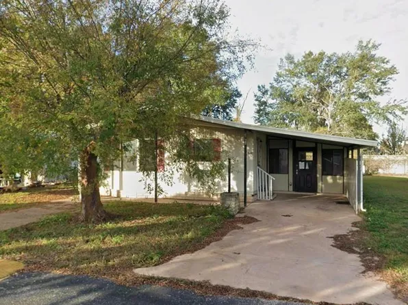 5325 Ixora St, Zephyrhills, FL 33541