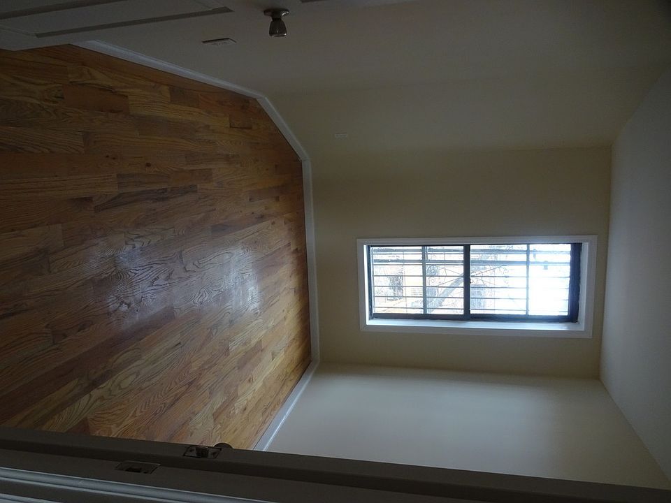 1st image of 629 Halsey St APT 2