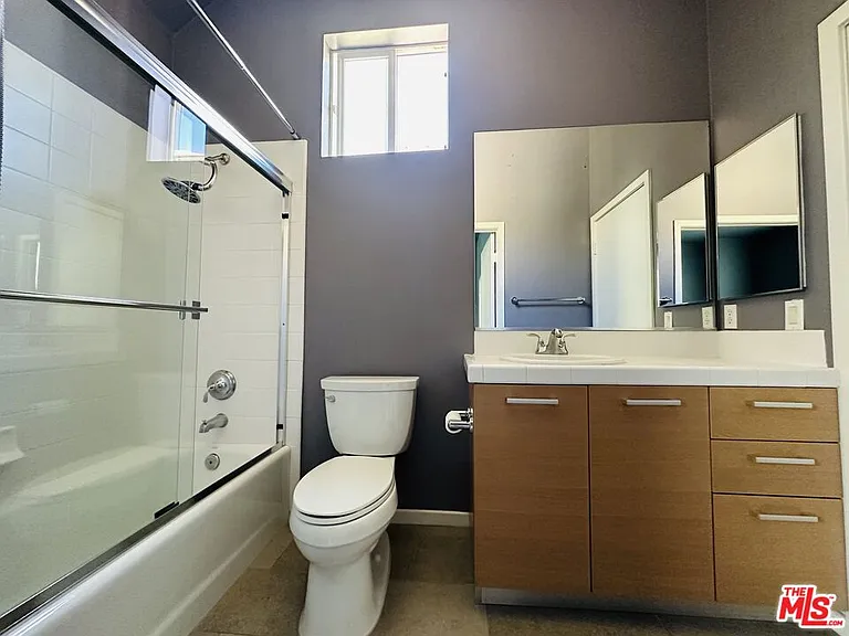 6581 Seabluff Dr #11 — Photo 22