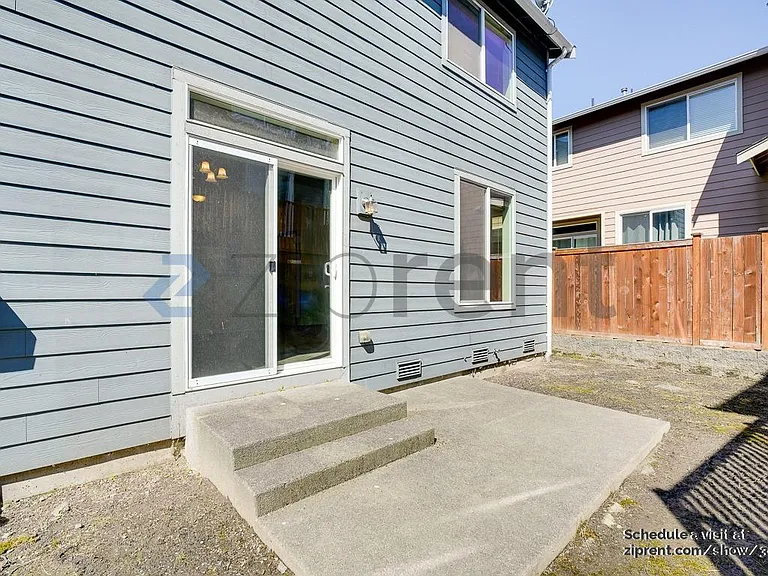 6106 Alexander Ave SE — Photo 28