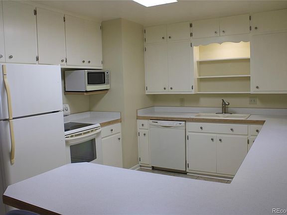 3rd image of 916 N 14th Street