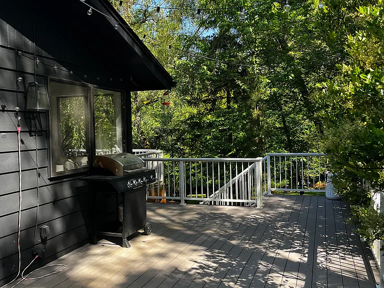 10065 NW Ash St — Photo 118