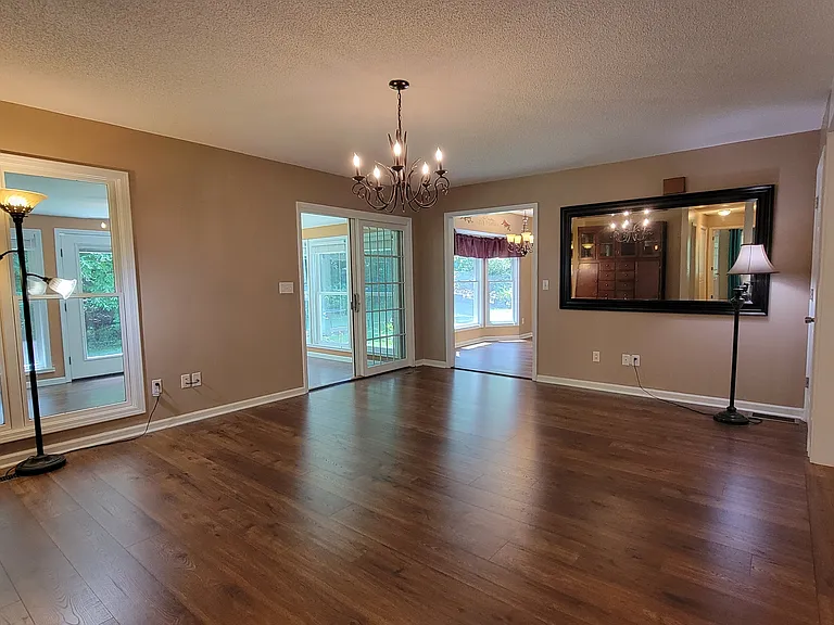 425 Panther Gap Rd — Photo 10