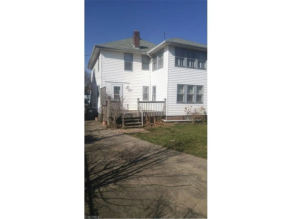 2063 Brown Rd photo 1