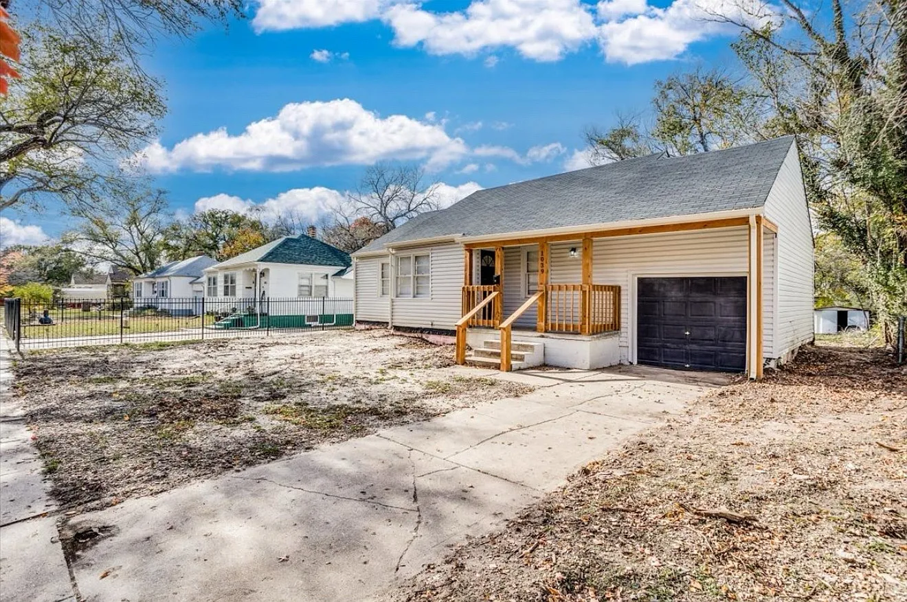 3 bed, 1280 sqft, $1,350 — Photo 3