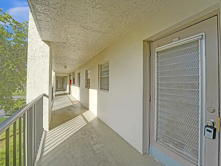9470 Poinciana Pl #308 — Photo 5