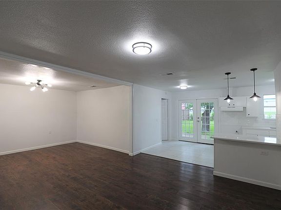 3rd image of 4506 San Marcus Ave