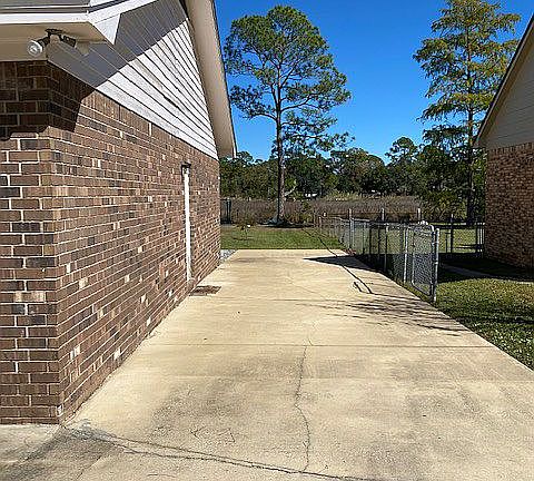 Side driveway