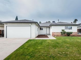 5439 N Callisch Ave, Fresno, CA 93710