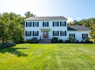 6 Rolling Meadow Ln, Westford, MA 01886